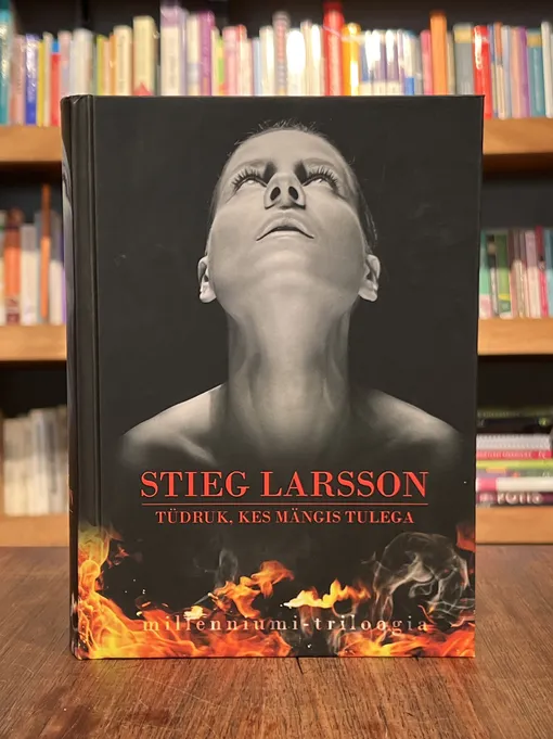 Tüdruk, kes mängis tulega