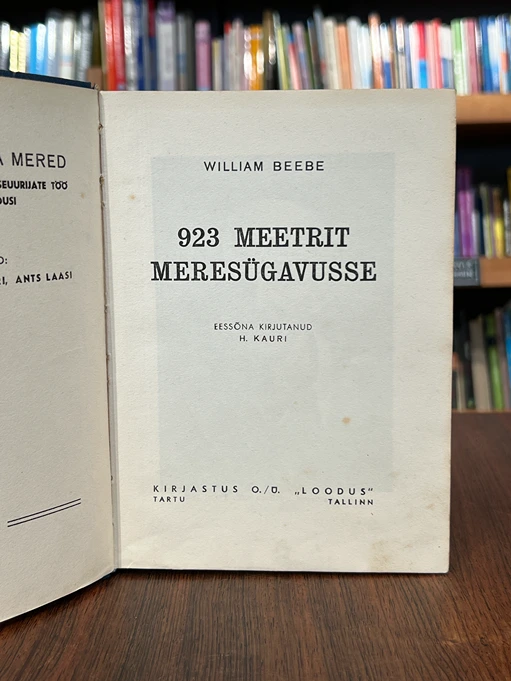 923 meetrit meresügavusse