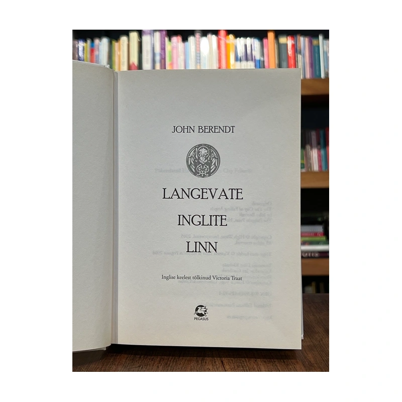 kasutatud-raamat-langevate-inglite-linn-tiitelleht.webp