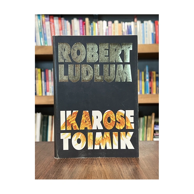 kasutatud-raamat-ikarose-toimik-robert-ludlum.webp