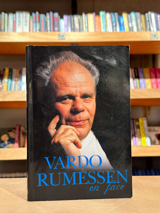 Vardo Rumessen "Vardo Rumessen en face"