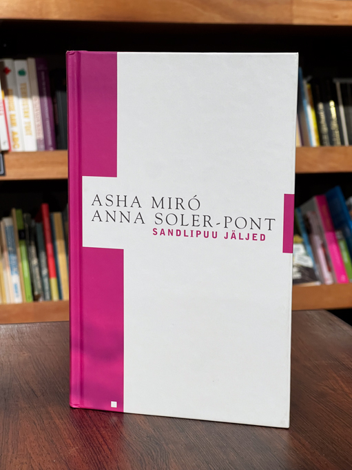 Asha Miro, Anna Soler-Pont